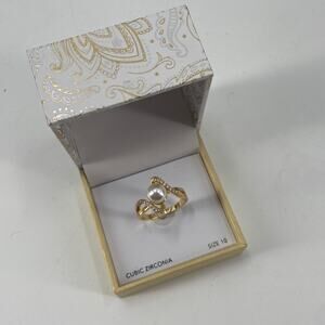 NIB mermaidcore faux Pearl cubic zirconia gold ring size 10